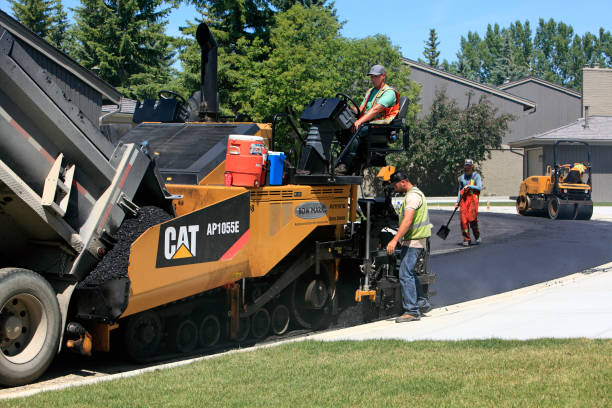 Best Permeable Paver Driveway  in Mendon, IL